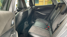 Vauxhall Grandland 1.5 Turbo D Ultimate 5dr Auto Diesel Hatchback